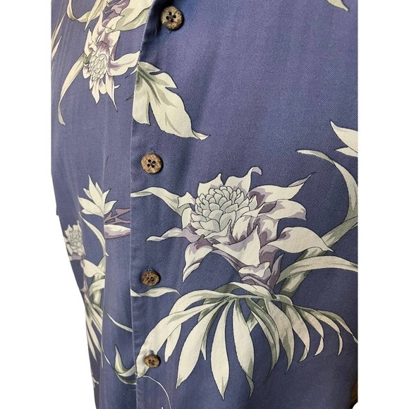 Tommy Bahama Silk Camp Shirt Wood Buttons Blue Floral Men's Size Large Hawaiian - Picture 5 of 9
